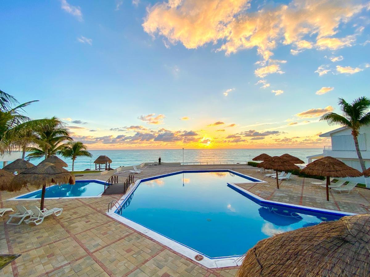 Apartment On The Beach With Terrace Ocean View, Brisas Cancun 01 By Beach & Ocean Apartments Экстерьер фото